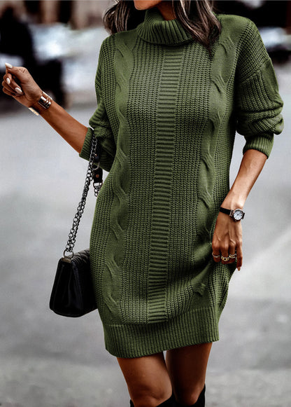 Robe en tricot pour femmes avec col haut et motif cordon Chic und Stil