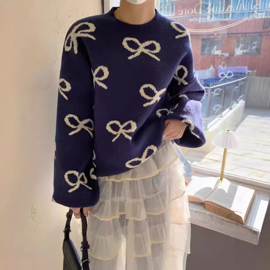 Dames Pull doux avec motif romantique en nœud Chic und Stil