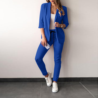 Elegant and modern suit set for women with fitted blazer and slim pants Chic and Style