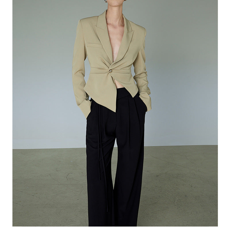 Veste cintrée courte pour femmes Chic und Stil
