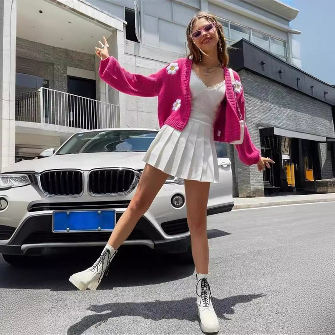 Dames cardigan avec des applications florales et une coupe décontractée Chic und Stil