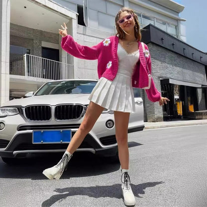 Dames cardigan avec des applications florales et une coupe décontractée Chic und Stil