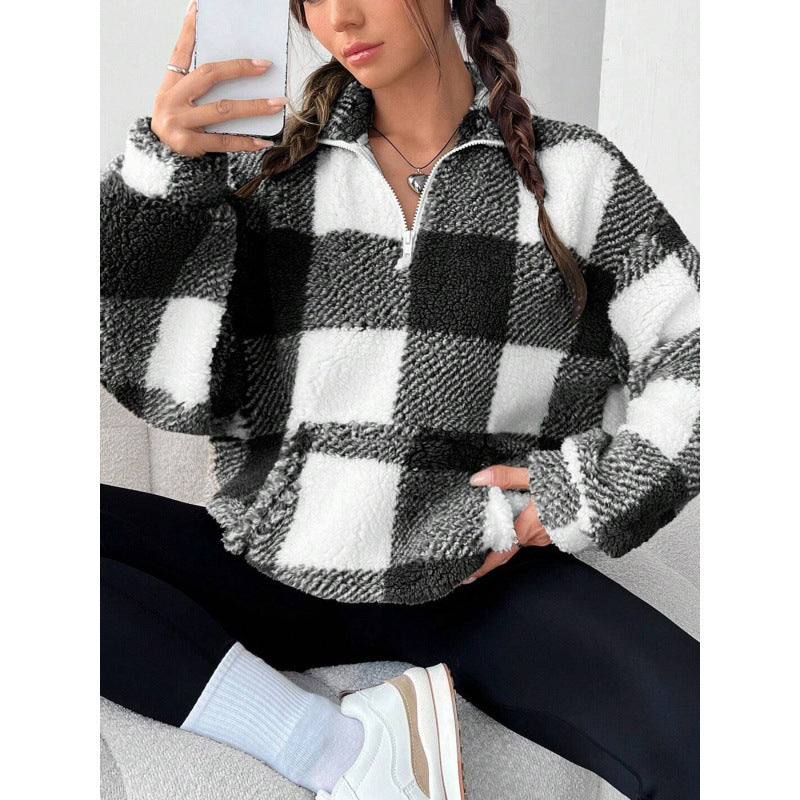 Femme pull en fleece douillet avec col haut Chic und Stil