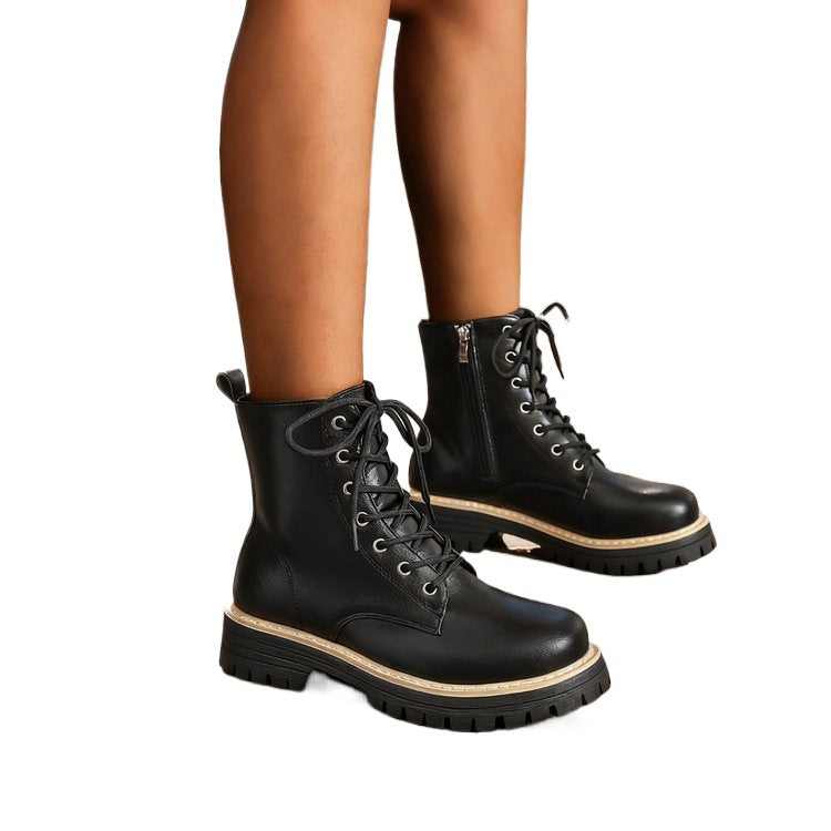 Bottes pour femmes en cuir de haute qualité avec un profil robuste et des détails à la mode Chic und Stil