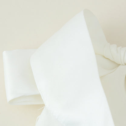 Robe d'été sans bretelles pour femmes avec un ourlet froncé ludique Chic und Stil