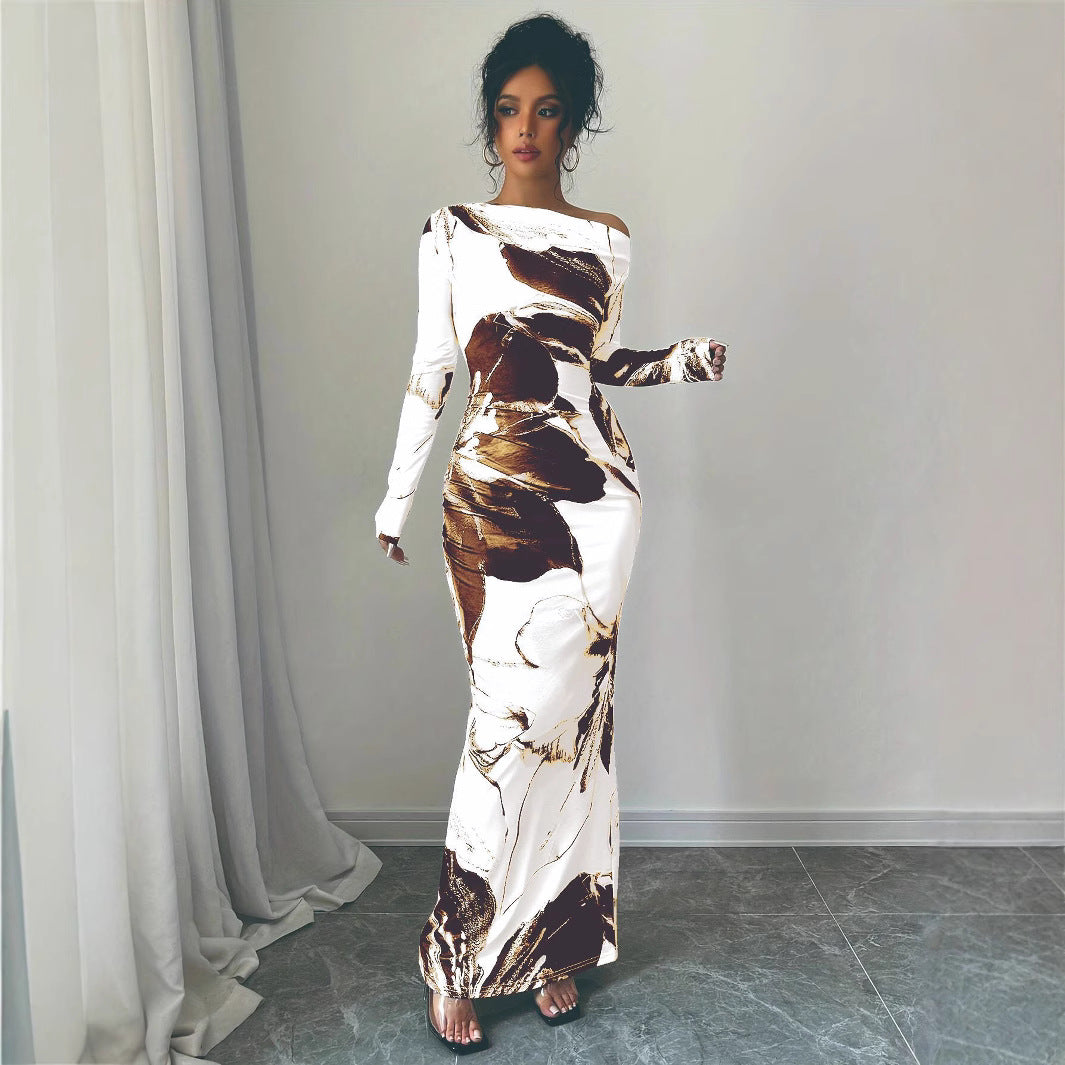 Dames Élégant Robe Maxi avec décolleté asymétrique et design floral Chic und Stil