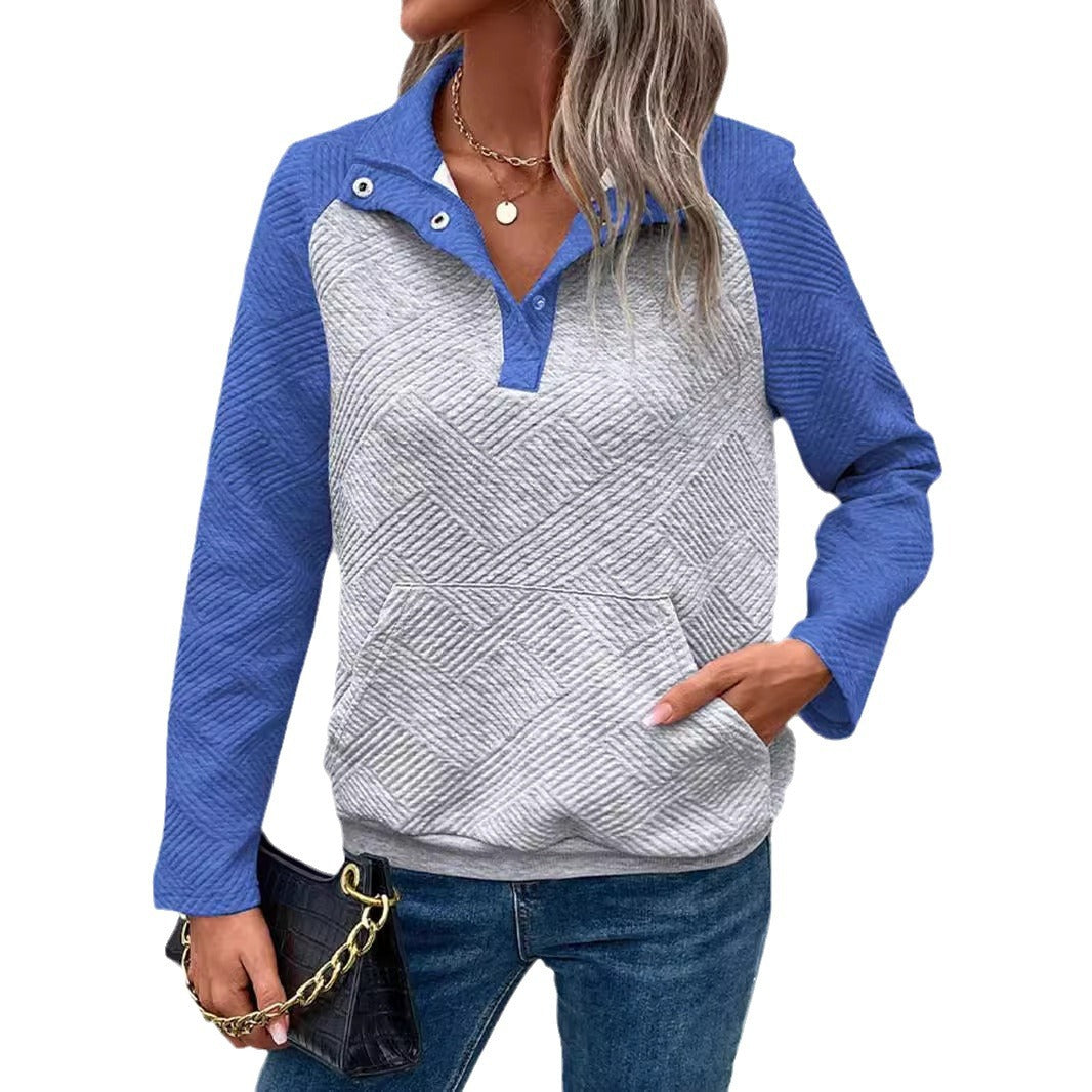 Pull femme à col montant tendance avec surface texturée Chic und Stil