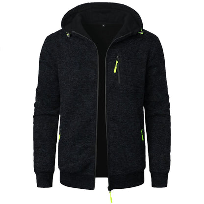 Veste à capuche sportive pour hommes avec un design structurel innovant et des poches pratiques Chic und Stil
