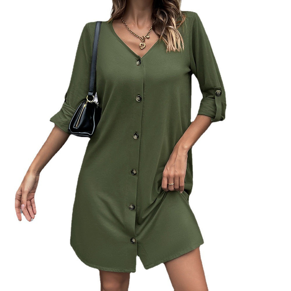 Robe décontractée à boutons pour femmes avec décolleté en V et manches 3/4 Chic und Stil