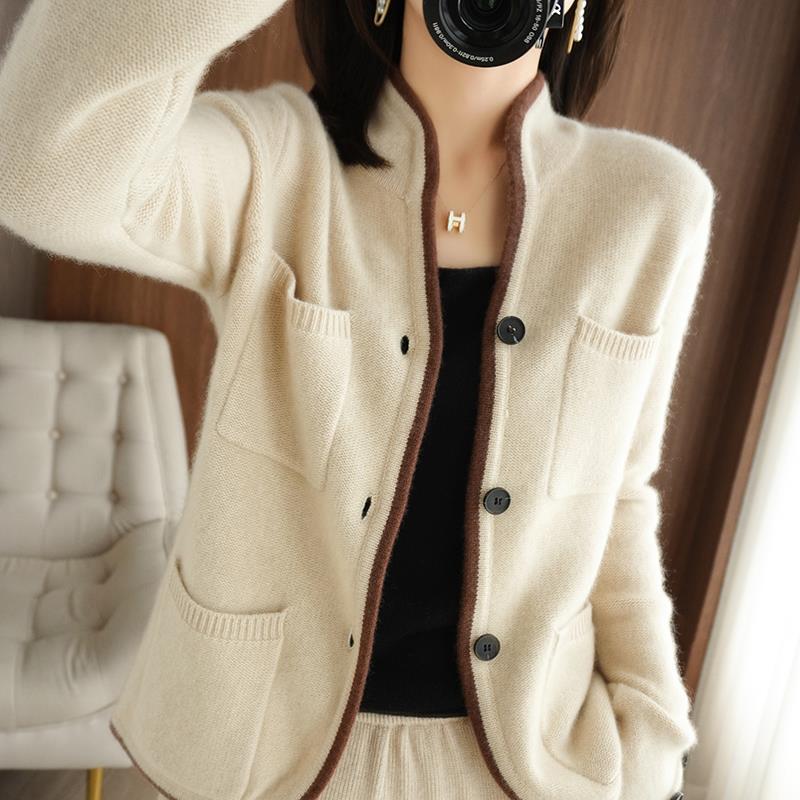 Cardigan Tricoté Confort Femme avec Détails de Poche Chic und Stil
