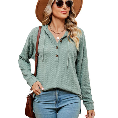 Pull women décontracté avec détails de boutons et capuche Chic und Stil