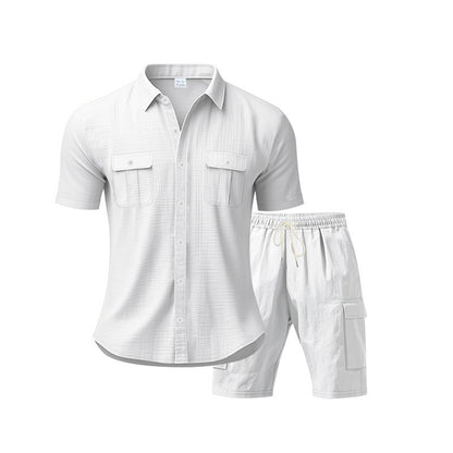 Tenue de loisirs pour hommes avec chemise décontractée et shorts cargo pratiques Chic und Stil