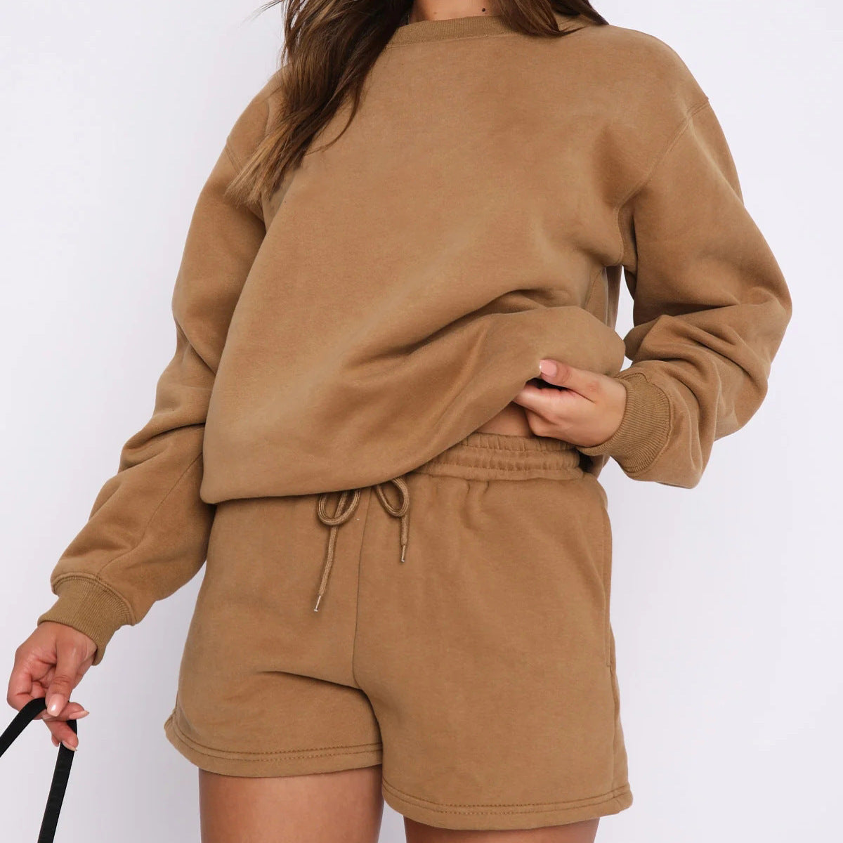 Casual oversized sweatshirt and shorts set for women Chic und Stil