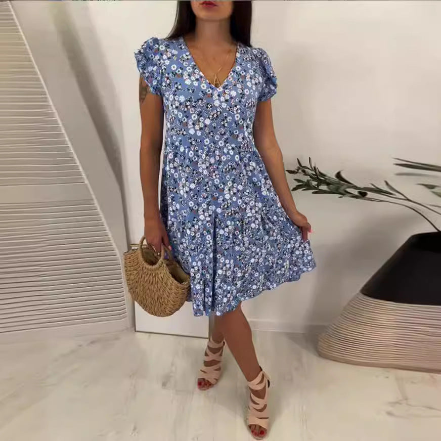 Robe de loisirs pour femmes avec design floral et décolleté en V Chic und Stil