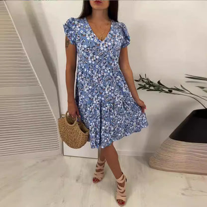 Robe de loisirs pour femmes avec design floral et décolleté en V Chic und Stil