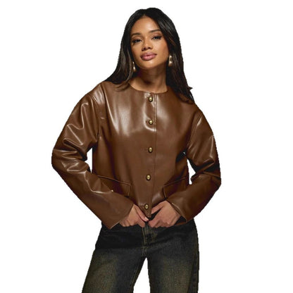 Dames cuir synthétique veste avec finition brillante et boutons décoratifs Chic und Stil