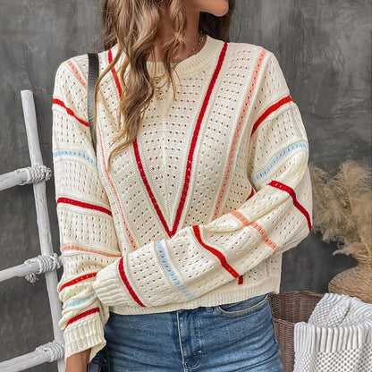 Pull en tricot pour femmes avec un modèle de trou moderne et des rayures décoratives Chic und Stil