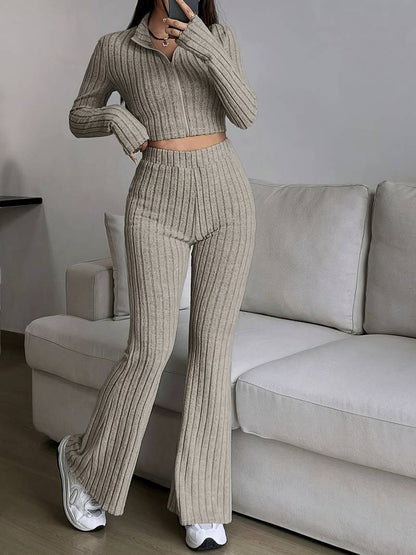 Modern knit set for ladies with cropped top and wide pants Chic and Style
