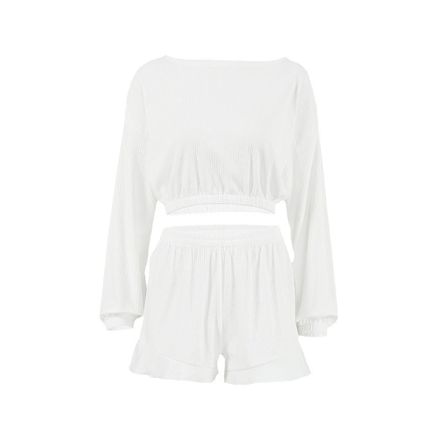 Chic and Style women's short top set and ruffled shorts