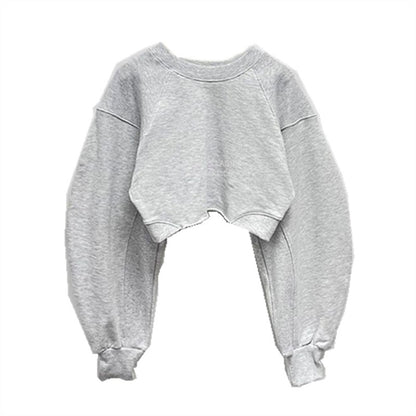 Sweat-shirt court pour femmes avec des manches volumineuses Chic & Stil 1772505824