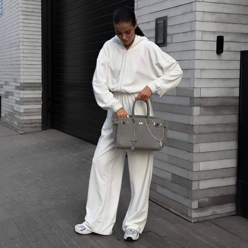 Dames confortable combinaison avec capuche Chic und Stil