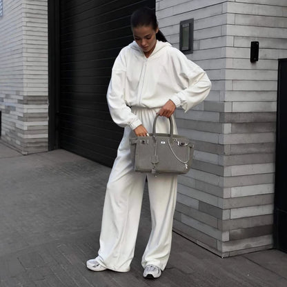 Dames confortable combinaison avec capuche Chic und Stil