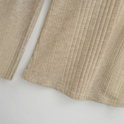 Chemise à manches longues pour femmes avec un design structuré moderne et un col de chemise classique Chic und Stil