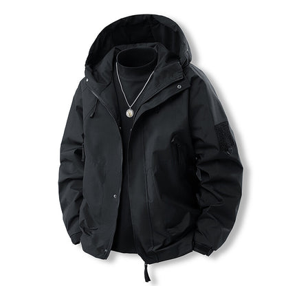Functional outdoor jacket for men with adjustable hood and breathable properties Chic and Style