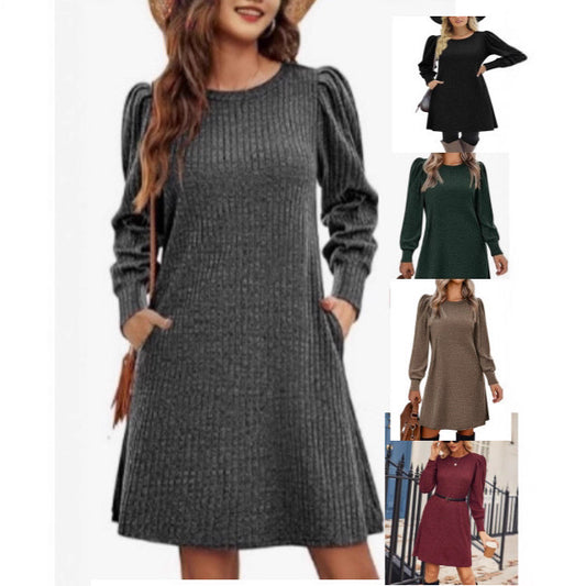 Robe pull pour femmes avec détails en volants et poches latérales Chic und Stil