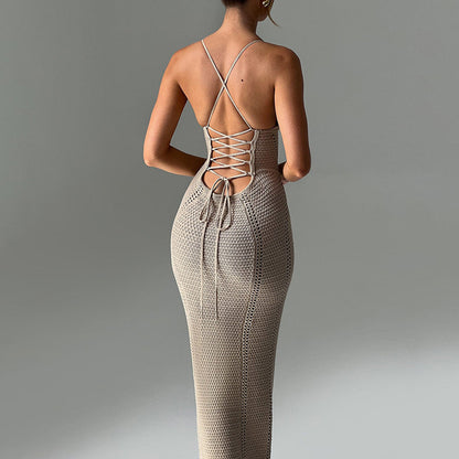 Robe maxi tricot élégante pour femme avec une coupe cintrée et un décolleté en V profond Chic und Stil