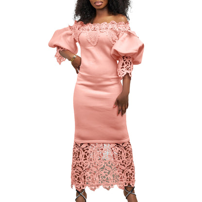 Robe maxi off-shoulder pour dames avec des accents en dentelle et une coupe flatteuse pour la silhouette Chic und Stil