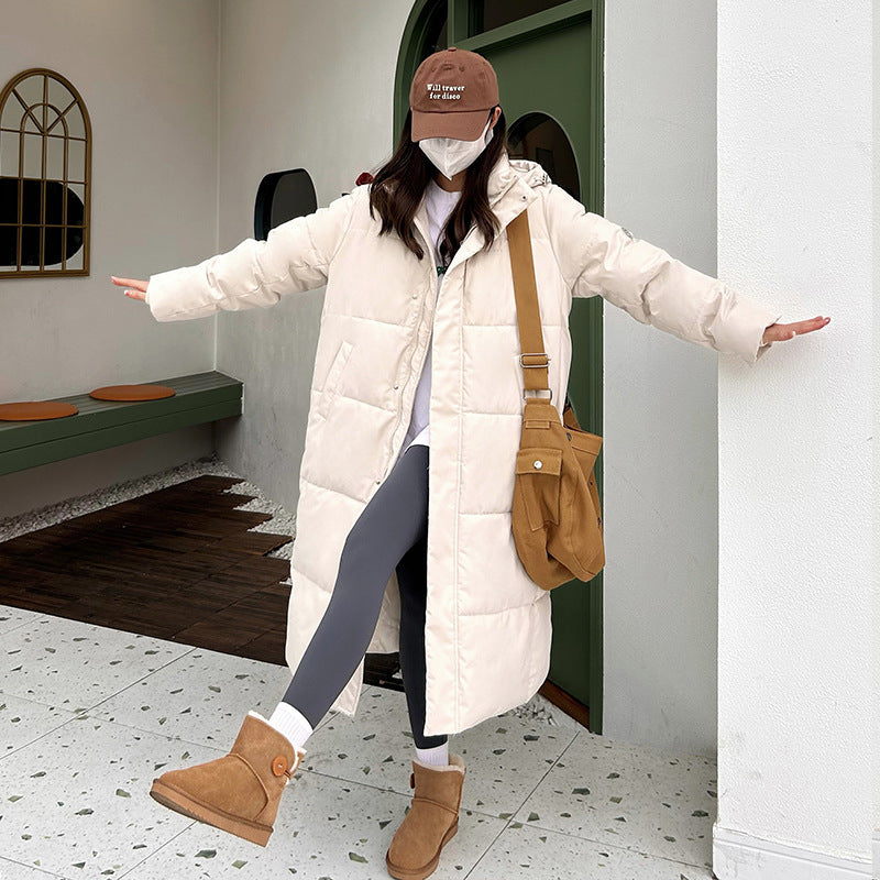 Dames élégante long parka avec capuche pratique et rembourrage chaud Chic und Stil