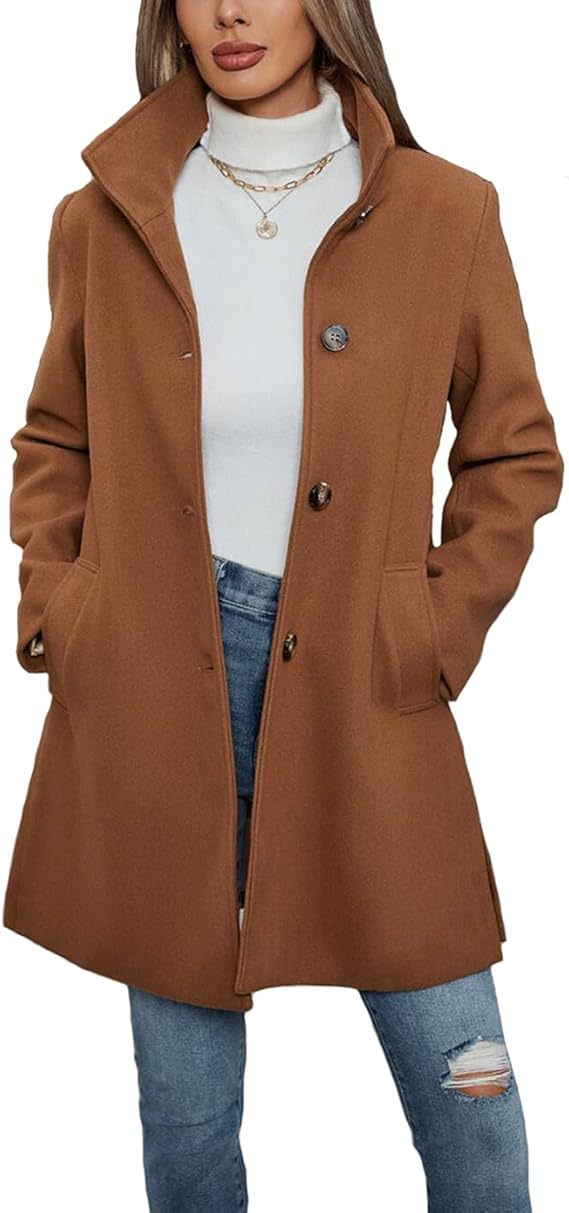 Ladies Elegant wool coat with high collar and practical pockets Chic and Style