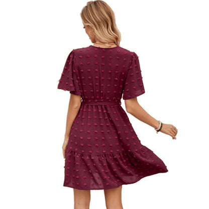 Robes portefeuille élégante pour dames avec jupe à volants Chic und Stil