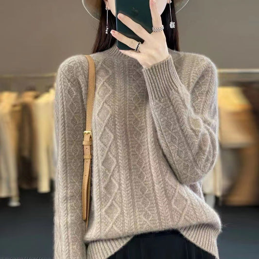 Pull en tricot de haute qualité pour femmes avec col montant et design en torsades Chic und Stil