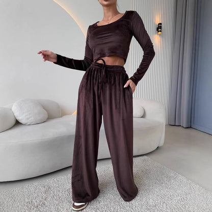 Premium women, elegant crop-top and comfortable pants Chic and Style