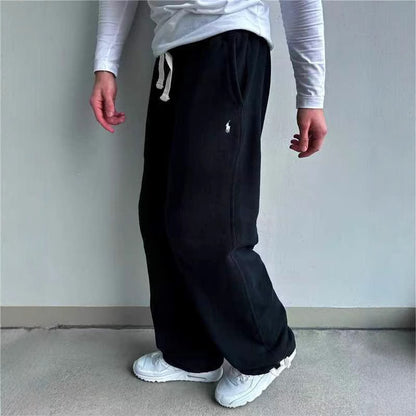 Casual pants for men with soft lining and slightly adjustable waist Chic and Style