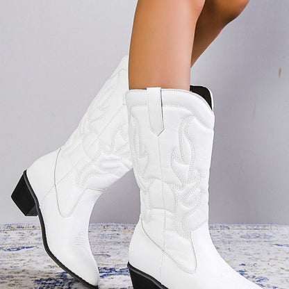 Bottes de cowboy pour femmes avec décorations à la mode et talon blocs Chic und Stil