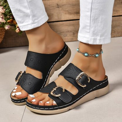 Sandales confortables pour femmes avec fermeture à double sangle et technologie moderne de semelle intérieure Chic und Stil