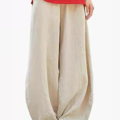 Wide linen pants for women with elastic waistband and convenient pockets Chic und Stil