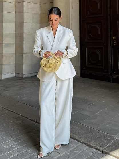 Chic and Style luxurious two-piece blazer and pants set for women