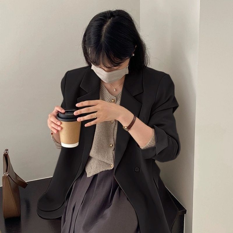 Blazer surdimensionné pour femme avec des détails classiques Chic & Stil