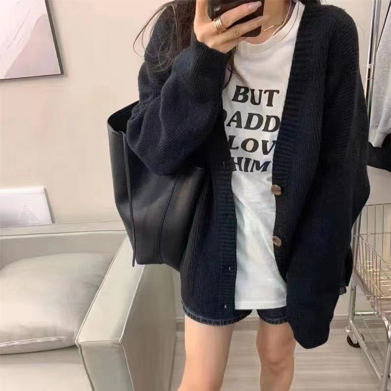 Dames gilet en tricot confortable avec épaules tombantes et détails de boutons Chic und Stil