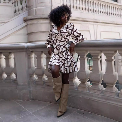 Robe chemise pour femmes avec des manches volumineuses et une coupe ludique Chic und Stil