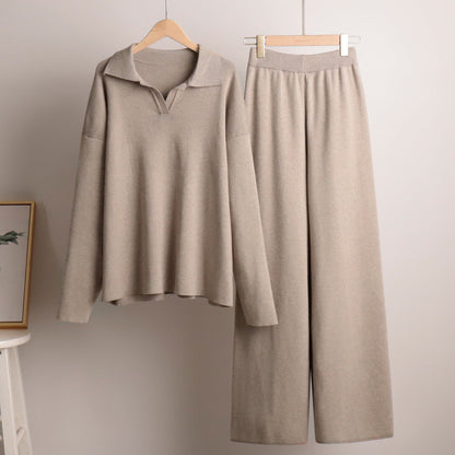 Chic und Stil | Loungewear set - Oversized sweater with collar and wide pants - Perfect for home and leisure