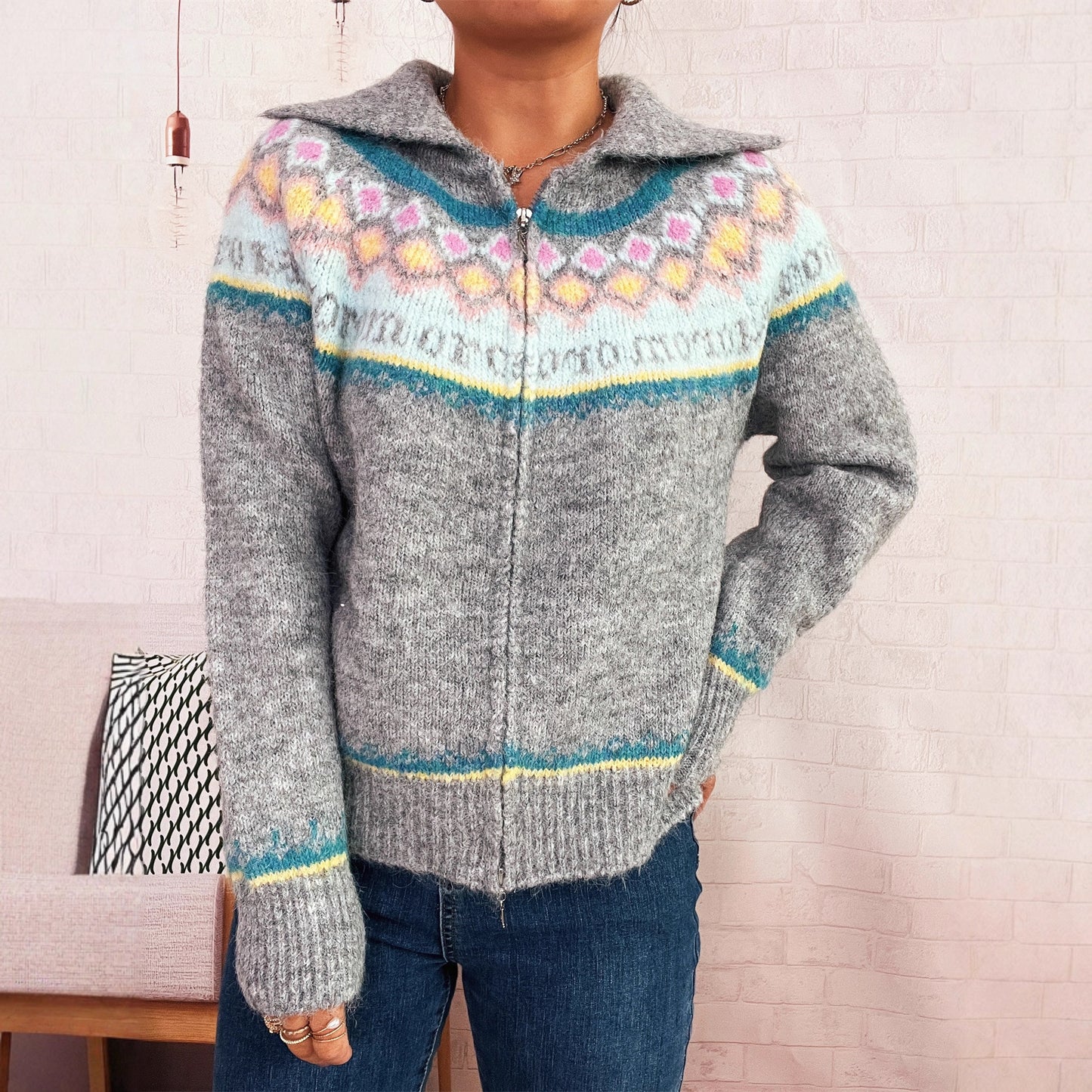 Dame cardigan avec motif coloré et fermeture éclair de haute qualité Chic und Stil