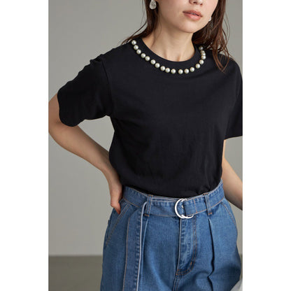 Dames Élégante blouse de loisir accentuée de perles Chic und Stil