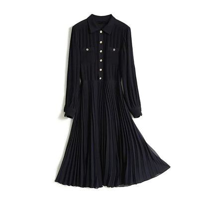 Robe maxi plissée pour femme avec détails de boutons Chic und Stil