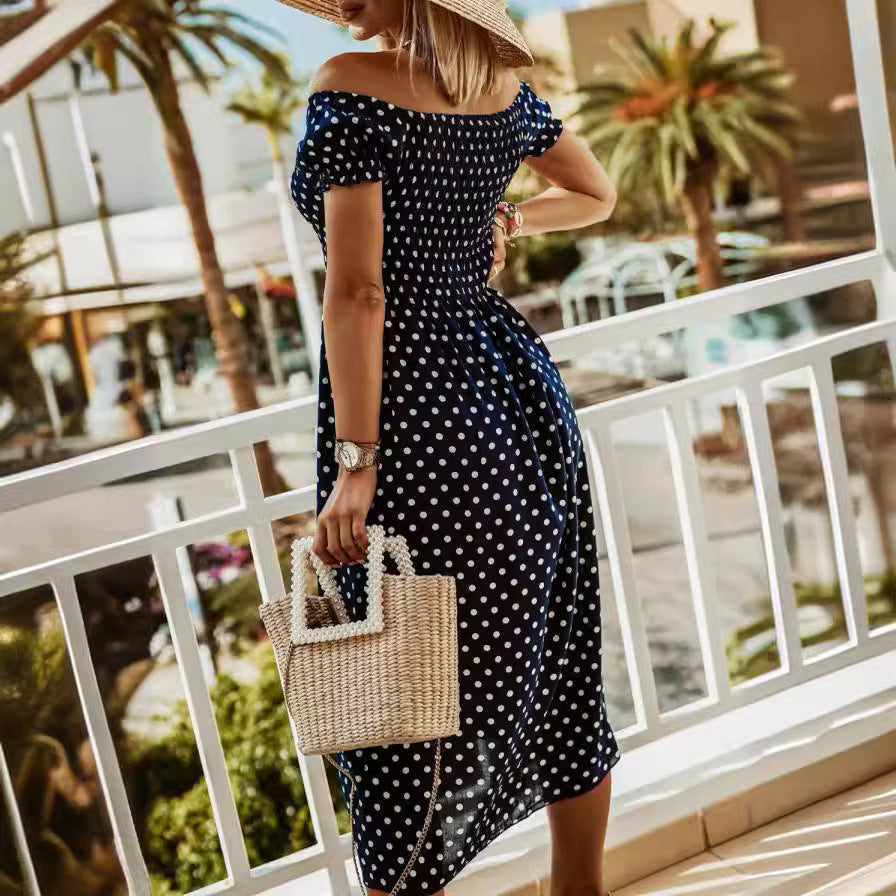 Robe maxi off-shoulder pour femmes avec des feuilles tropicales Chic und Stil