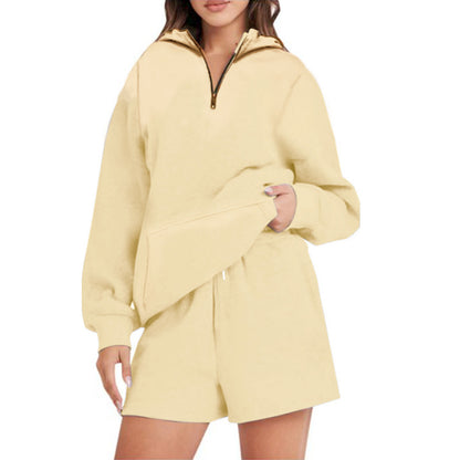 Pull à capuche décontracté pour femmes avec fermeture éclair courte et poches pratiques Chic und Stil